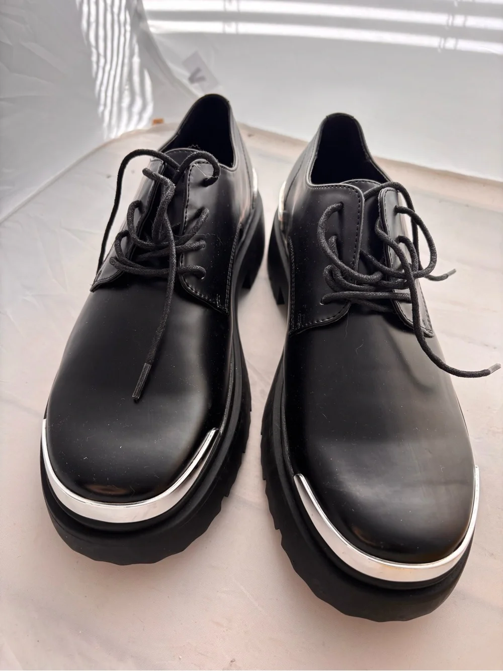 Black NovaMen's Lace-Up Dress Shoes with Silver Toe Trim size 13